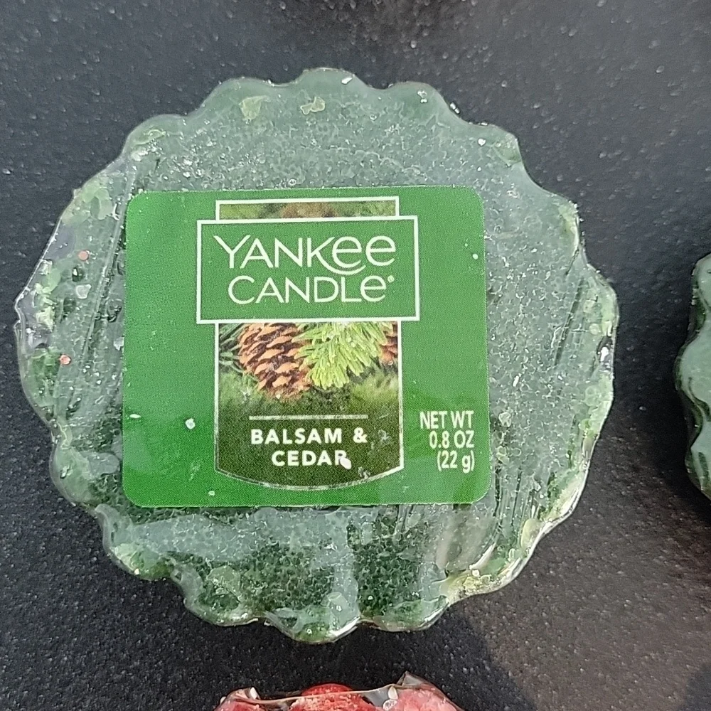 YANKEE CANDLE Tarts lot of 12 Gingerbread Maple, Cinnamon, Cedar, Balsam Clove